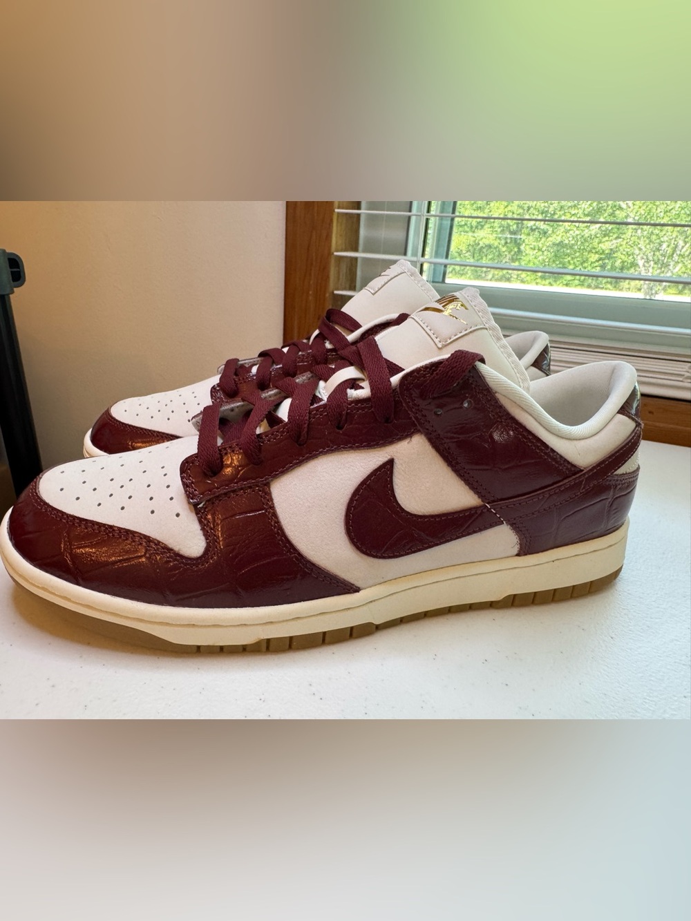 Nike Dunk Low LX Dark Team Red Croc